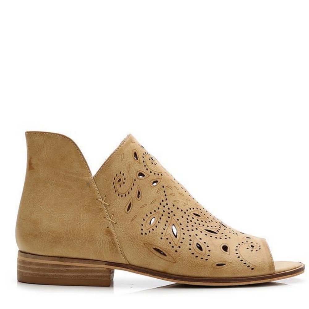 NWOB Beast Fashion Booties/Flats